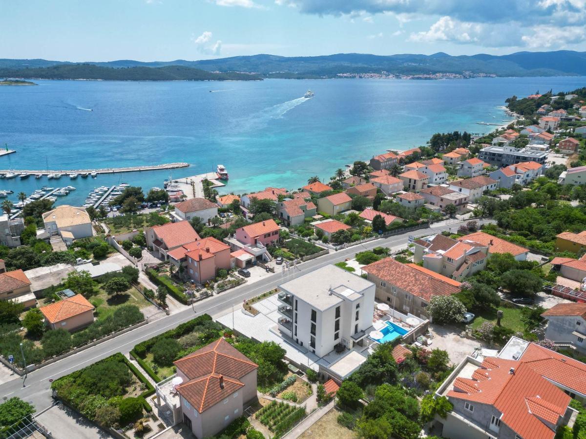 Sunny Day Luxury Holiday Apartments Orebic Exterior photo