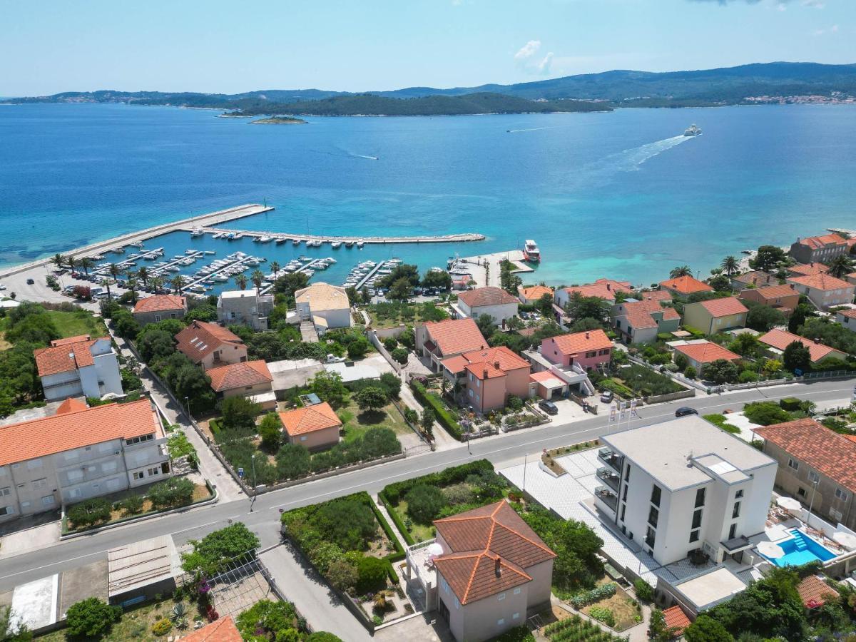 Sunny Day Luxury Holiday Apartments Orebic Exterior photo