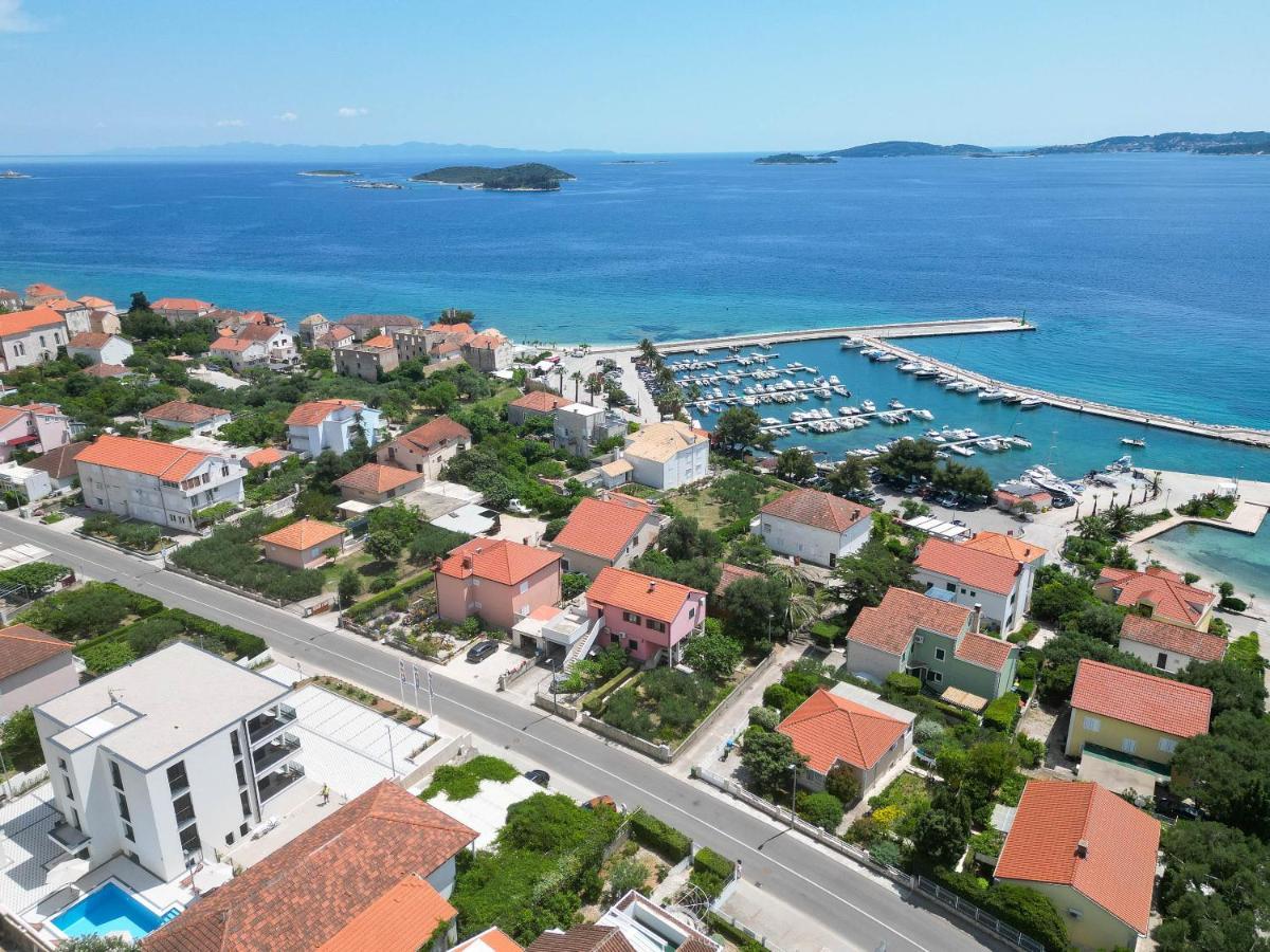 Sunny Day Luxury Holiday Apartments Orebic Exterior photo