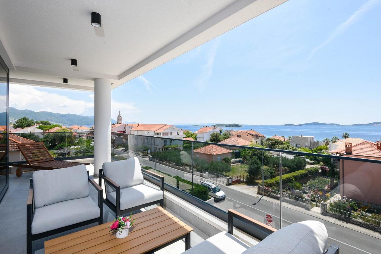 Sunny Day Luxury Holiday Apartments Orebic Exterior photo